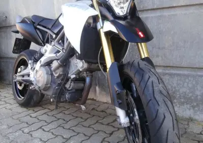 Aprilia Dorsoduro 750 (2009 - 14) - Annuncio 9996768