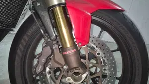 MV Agusta Brutale 910 S (2005 - 11)  (2)