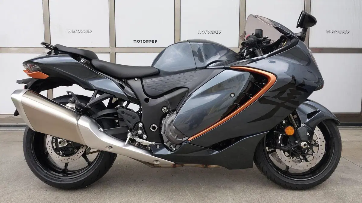 Suzuki GSX 1300 R Hayabusa (2026)  (2)
