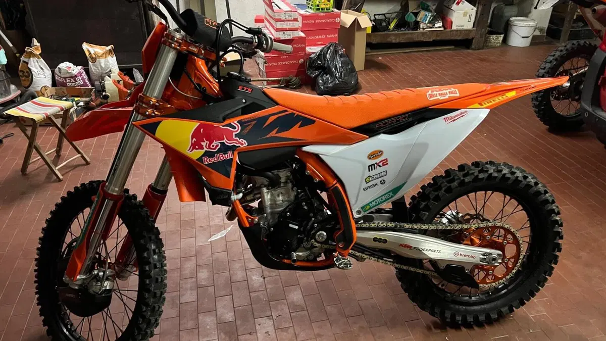 KTM 250 SX-F Adamo Edition (2025)  (3)