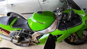 Kawasaki Ninja 636 ZX-6R (2003 - 04)  (2)