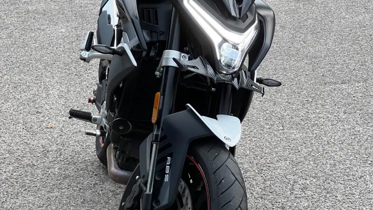 CFMOTO 800NK Advanced (2023 - 26)  (3)