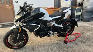CFMOTO 800NK Advanced (2023 - 26)  (8)
