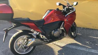 Honda VFR 1200 F ABS (2009 - 16) usata