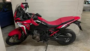 Honda Africa Twin CRF 1100L DCT (2020 - 21)  (6)