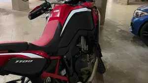 Honda Africa Twin CRF 1100L DCT (2020 - 21)  (8)