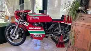 Honda   (2)