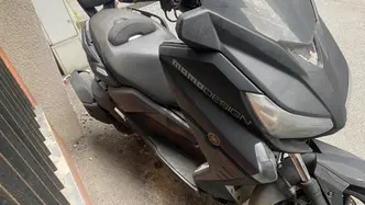 Yamaha X-Max 400 Momodesign (2014 - 16) usata