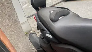 Yamaha X-Max 400 Momodesign (2014 - 16)  (3)