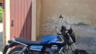 Moto Guzzi V7 Special (2021 - 24) usata