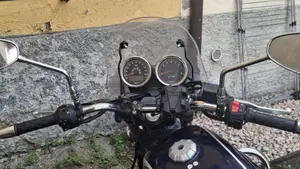Moto Guzzi V7 Special (2021 - 24)  (5)