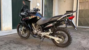 Honda Transalp XL 650V (2005 - 06)  (2)