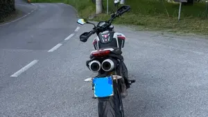 Ducati Hypermotard 796 (2012)  (3)