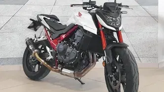 Honda CB 750 Hornet (2025) usata