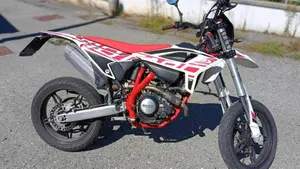 Betamotor Motard 4.0 M4 (2011 - 16)  (4)