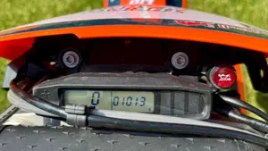 KTM 300 EXC TBI (2024)  (6)