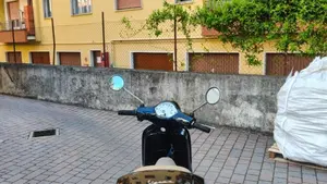 Vespa LX 150 (2005 - 11)  (4)