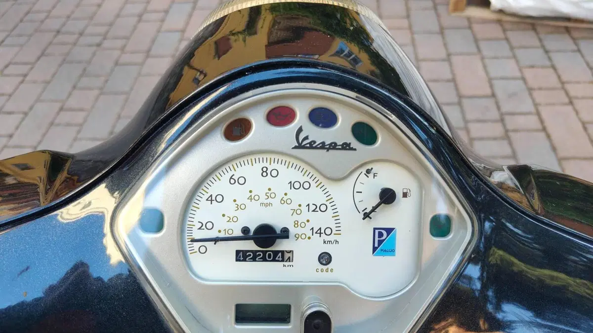 Vespa LX 150 (2005 - 11)  (6)