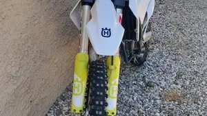 Husqvarna TC 125 (2020)  (3)