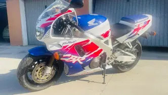 Honda CBR 900 RR (1994 - 95) usata