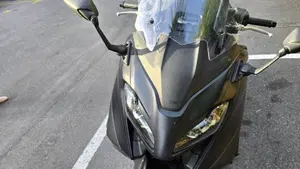 Yamaha T-Max 560 (2022 - 24)  (4)