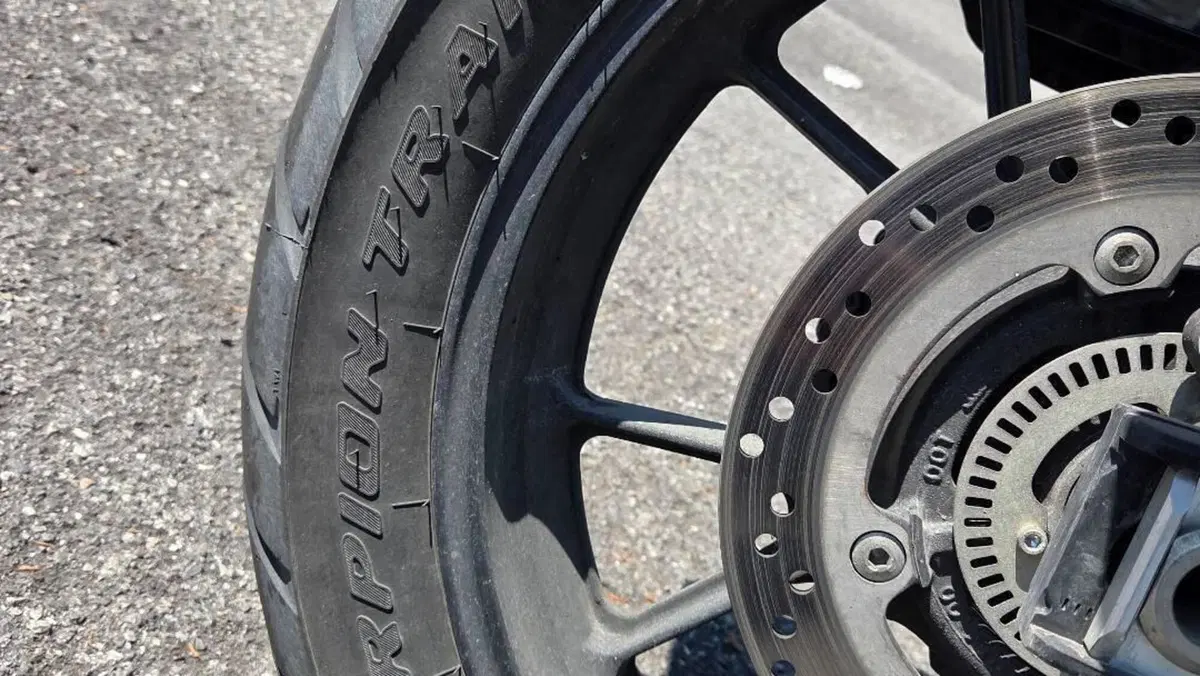 Suzuki V-Strom 1000 (2017 - 20)  (8)