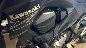 Kawasaki Z 800 ABS (2012 - 16)  (4)