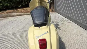 Vespa   (3)