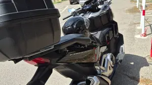 Honda Forza 750 DCT (2021 - 24)  (6)