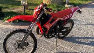 Betamotor RR 50 Enduro (2021 - 26)  (3)
