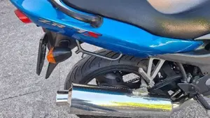 Kawasaki ZR 7S  (8)