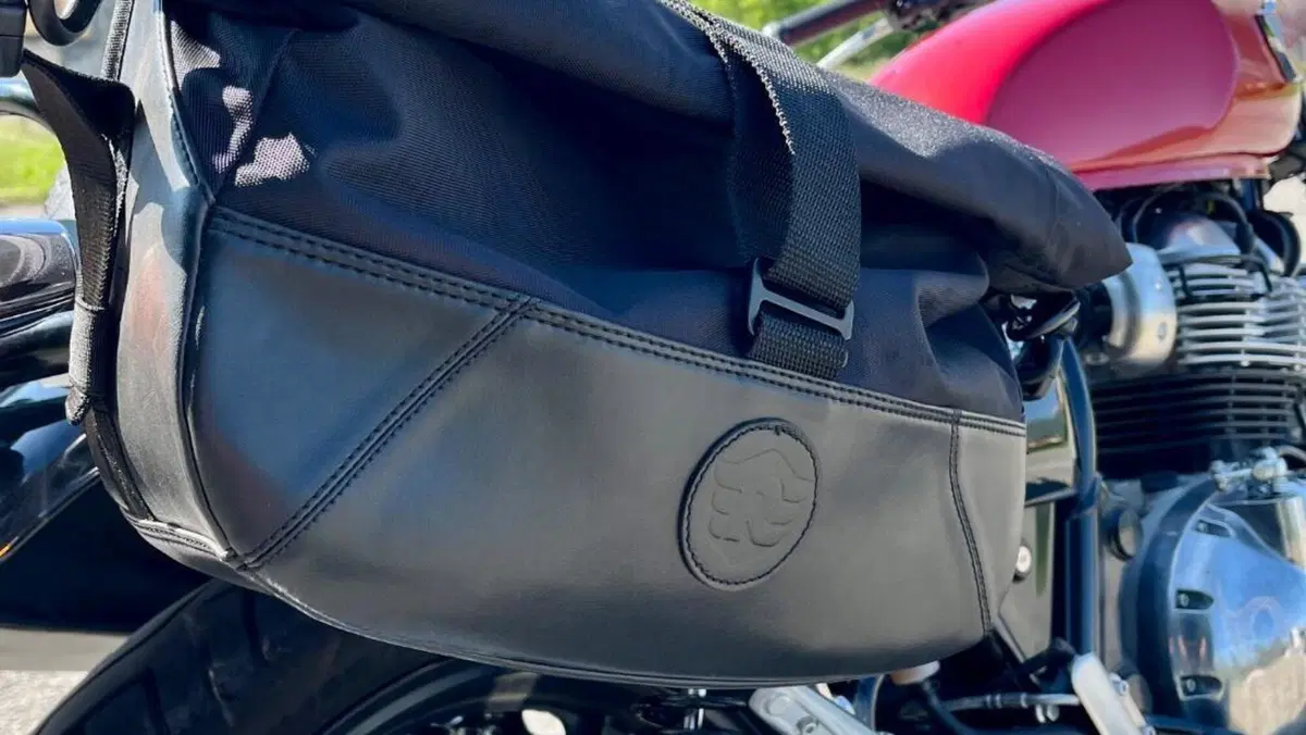 Royal Enfield Interceptor 650 (2021 - 26)  (5)