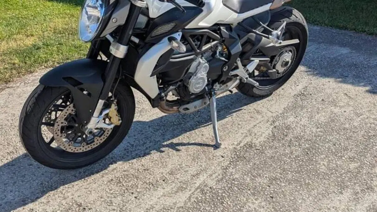 MV Agusta Brutale 675 (2011 - 15) 