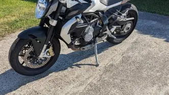 MV Agusta Brutale 675 (2011 - 15) usata