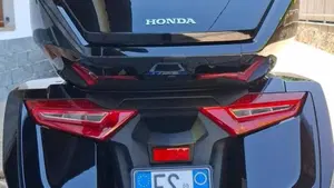 Honda GL 1800 Gold Wing Tour (2018 - 20)  (5)