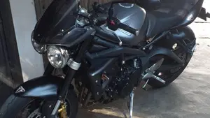 Triumph Street Triple R (2009 - 12) 