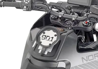 Flangia Givi BF68 Tanklock - Annuncio 8960918