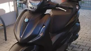 Piaggio Beverly 300 S ABS-ASR (2021 - 25)  (5)