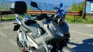 Honda X-ADV 750 Travel Edition (2018 - 20)  (6)