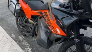 KTM 890 Adventure (2022)  (2)