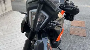 KTM 890 Adventure (2022)  (4)
