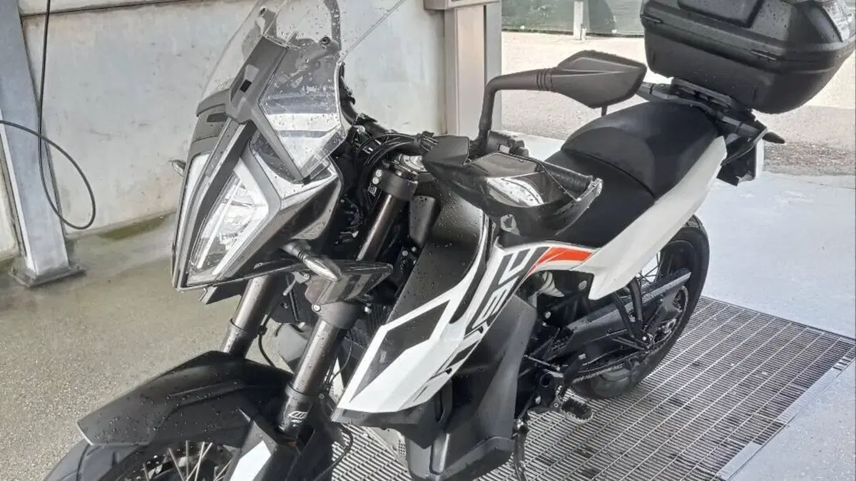 KTM 790 Adventure (2019 - 20)  (9)