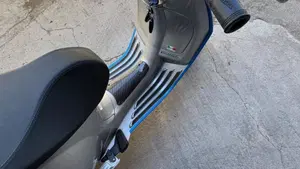 Vespa Primavera Elettrica 70 Tech (2024 - 26)  (4)