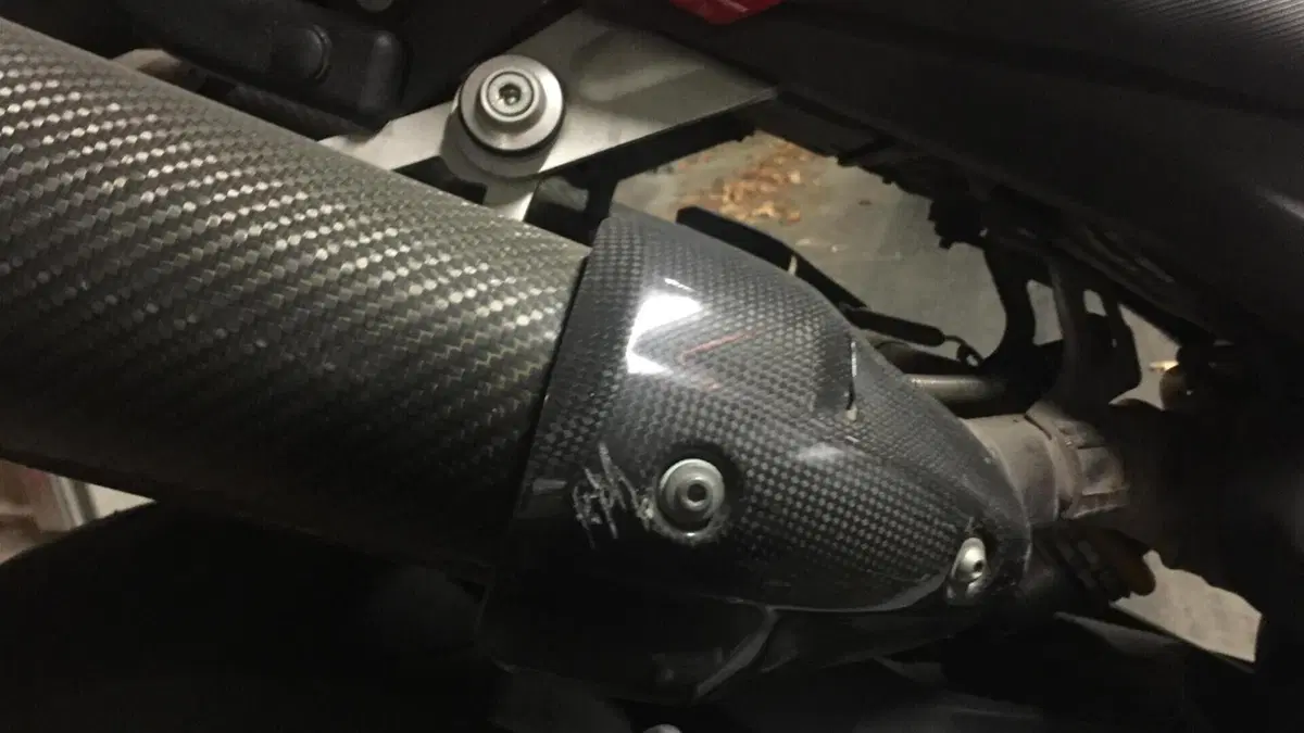Ducati Monster 1100 S (2009-10)  (6)