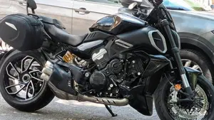 Ducati Diavel V4 (2023 - 26)  (4)