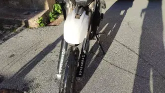 Husqvarna SM 125 (2009) usata