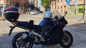 Yamaha FZ1 Fazer (2006 - 16)  (2)
