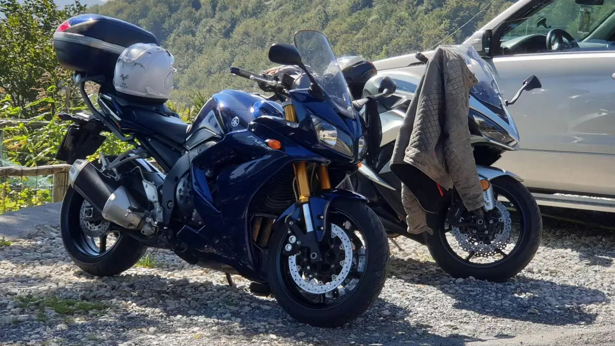 Yamaha FZ1 Fazer (2006 - 16)  (3)