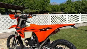 KTM 250 EXC (2025)  (3)