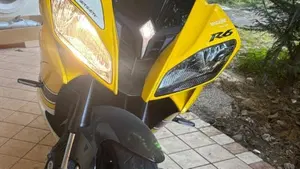 Yamaha YZF R6 (2008 - 09)  (3)